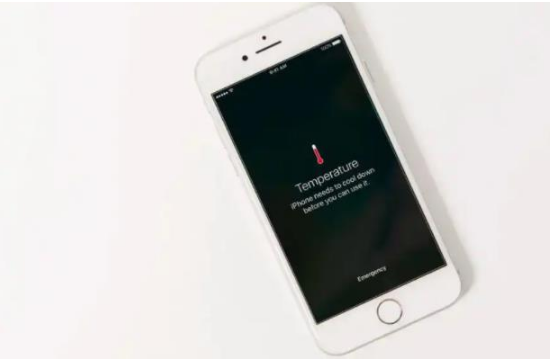 波密苹果手机维修分享iPhone 手机发热如何快速降温 